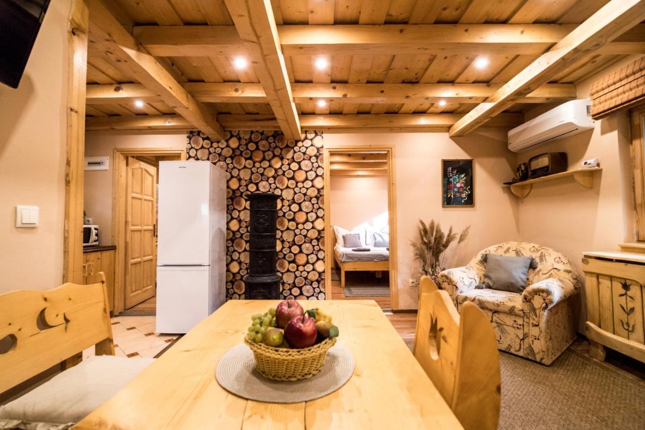 Tuenderkert Apartman Debrecen Bagian luar foto
